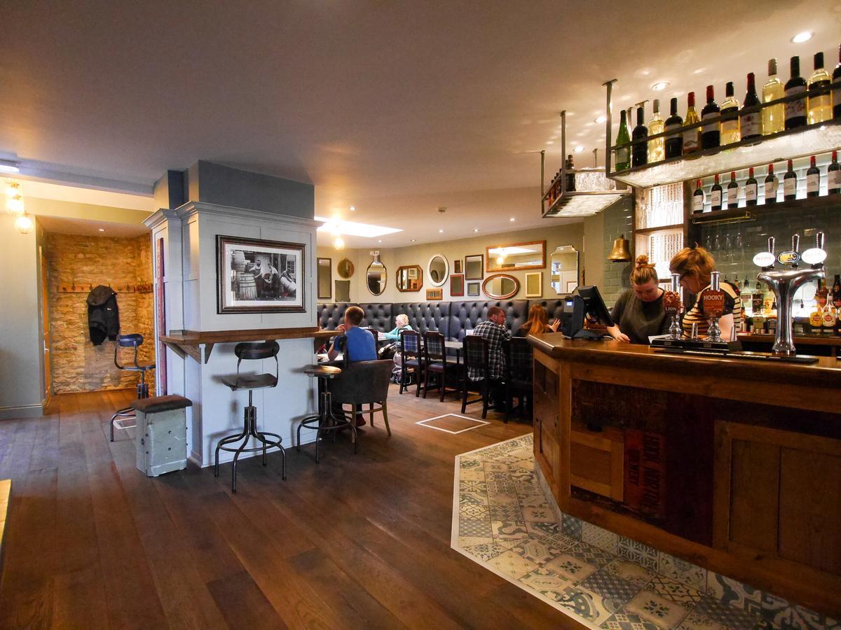 The Fox Hotel Chipping Norton Exterior foto