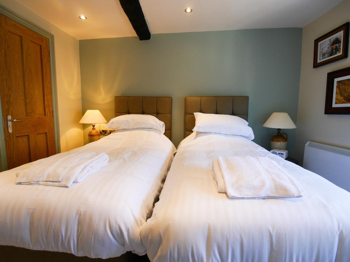 The Fox Hotel Chipping Norton Exterior foto